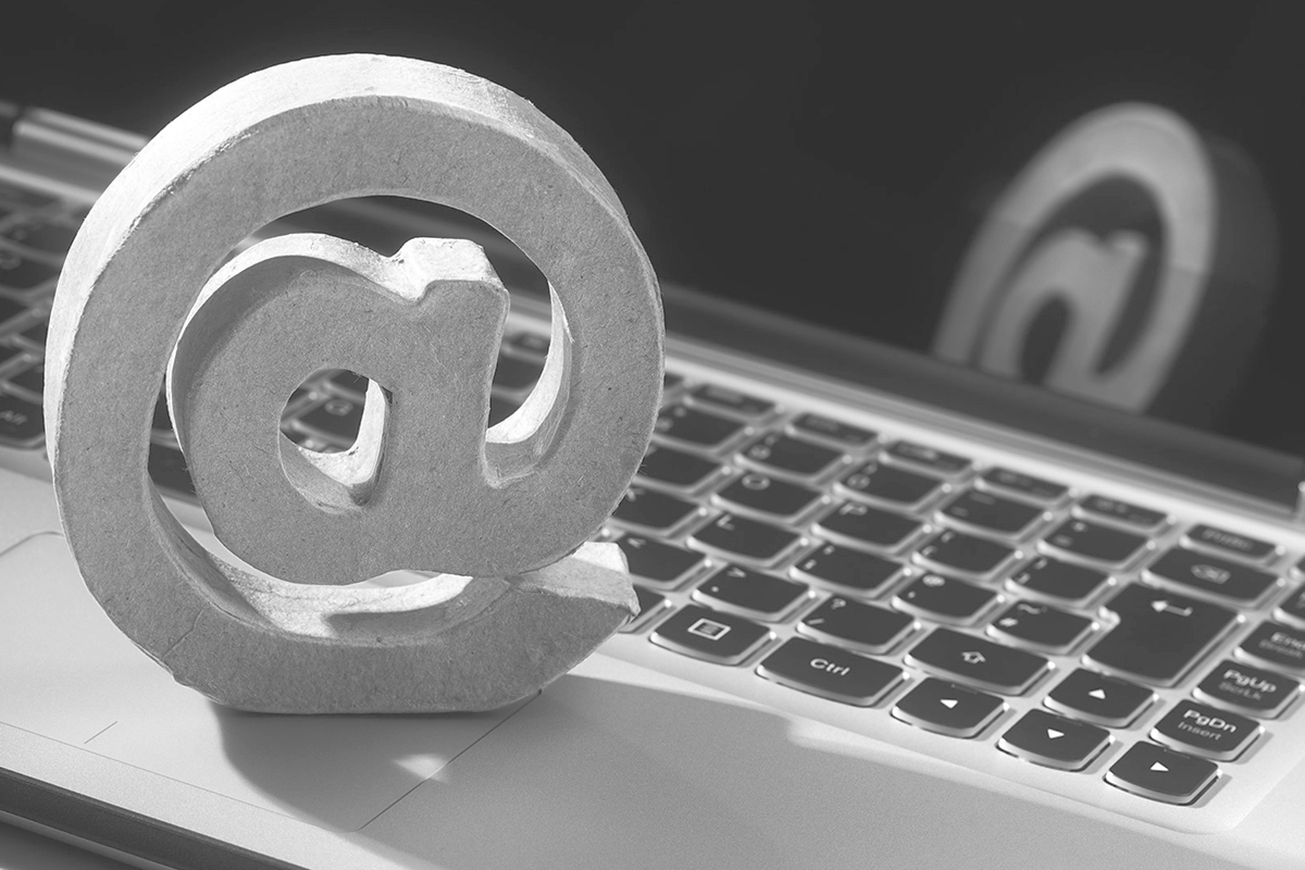 ①WEB制作や動画コンテンツ制作に関して、お問合せ下さい。