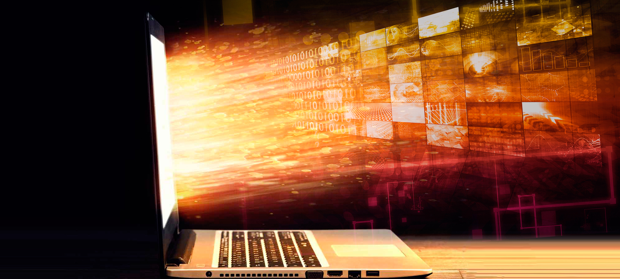 豊橋市の企業様のホームページを、スマートフォン向けとPC向けに一括デザイン。